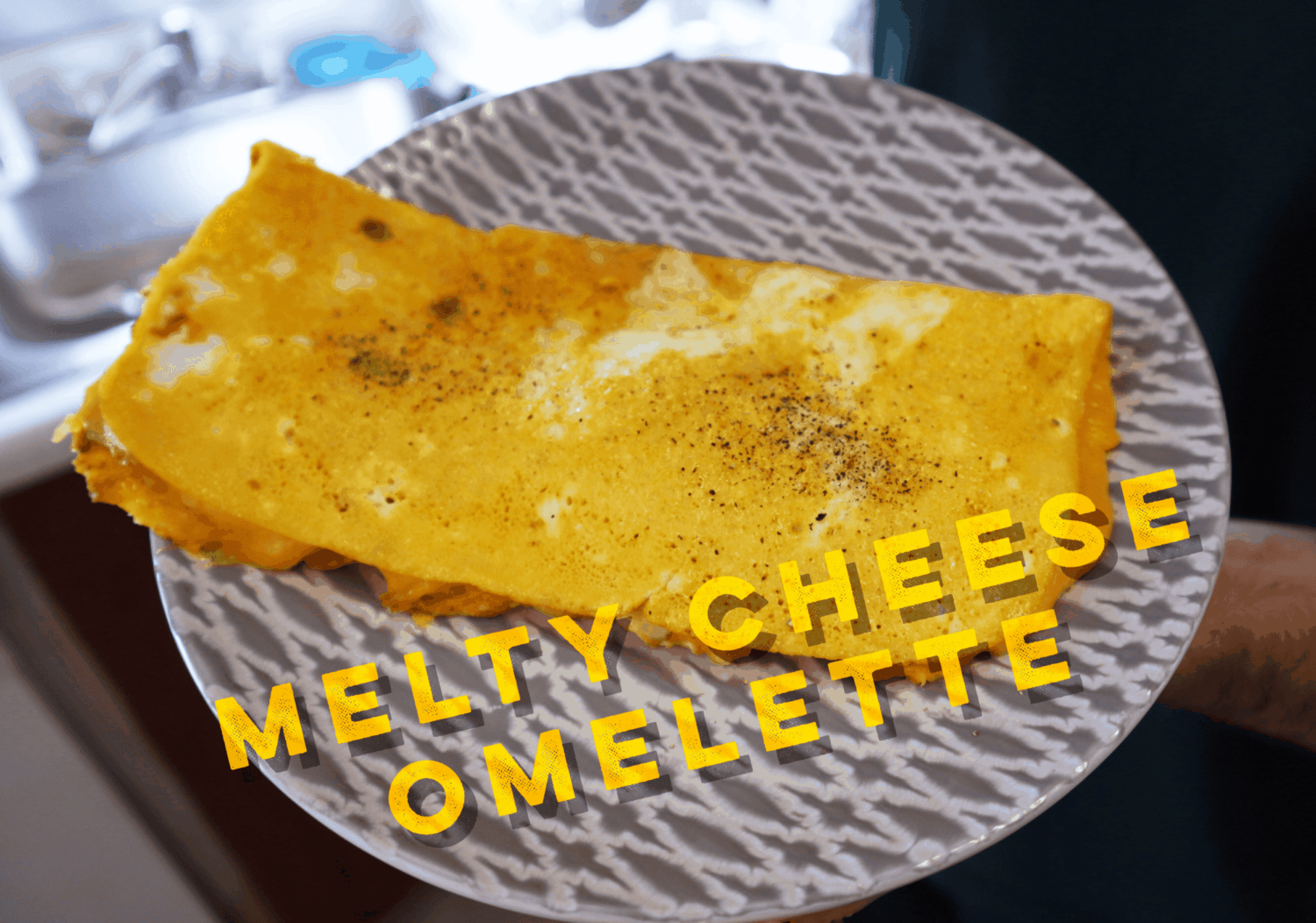 You are currently viewing Melty Cheese Omelet Recipe It’s Keto Friendly and Easy To Make